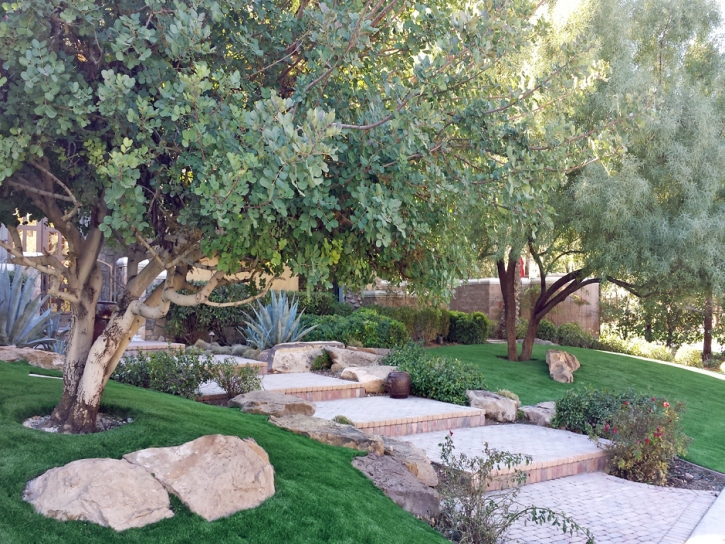 Fake Grass Sun Valley, Arizona Landscape Rock, Backyard Makeover