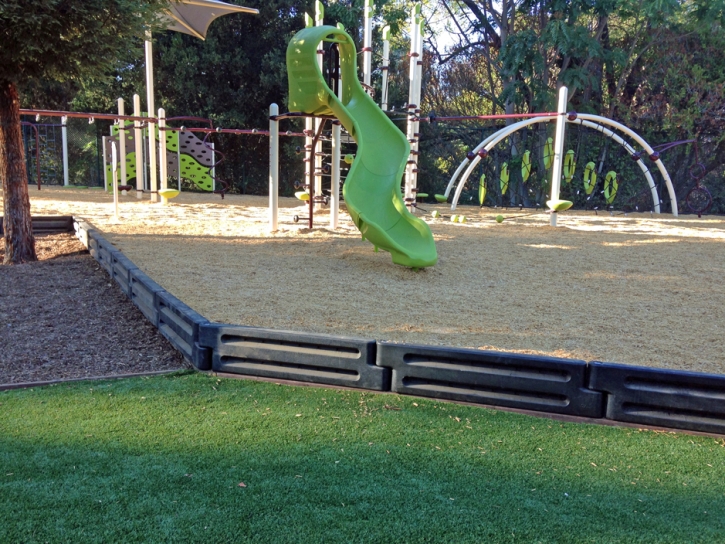 Green Lawn Vicksburg, Arizona Playground Safety, Parks